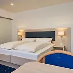 Bonamari Hotell 3*