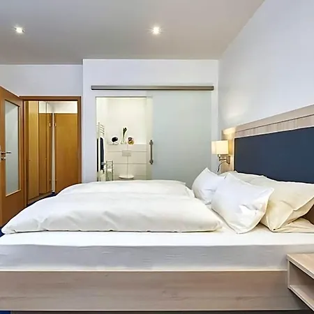 Bonamari Hotel
