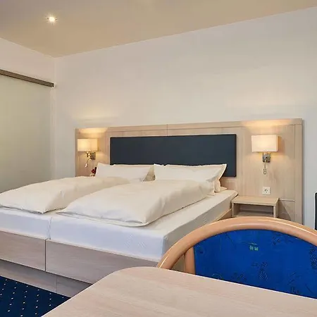 Bonamari Hotel 3*