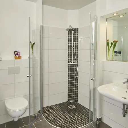 Bonamari Hotel 3*